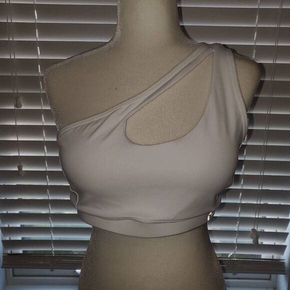 NWOT White One Shoulder Cutout Sports Bra Size Large - Picture 1 of 7
